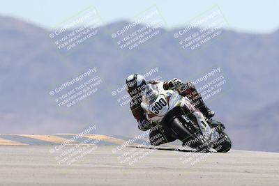 media/Apr-20-2025-CVMA (Sun) [[39090e8767]]/Race 9-Formula LW Twins Shootout/